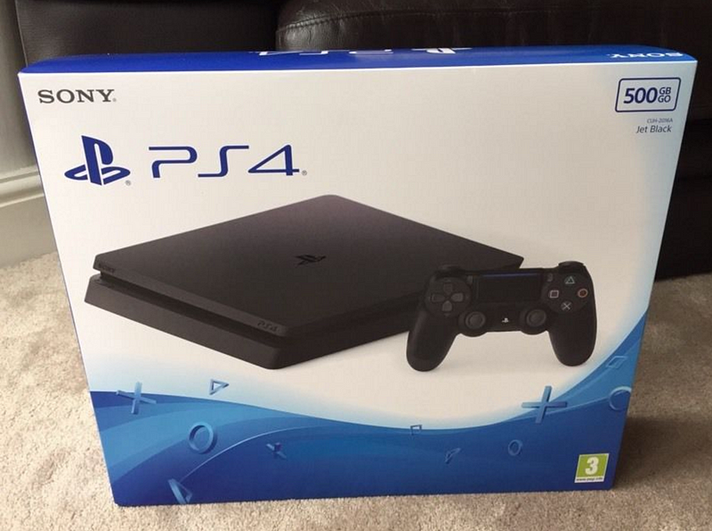 New slim PlayStation 4 leaks, is fugly