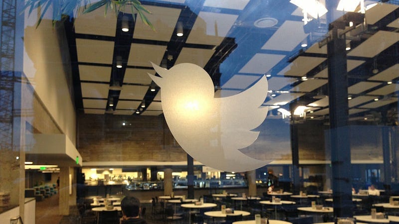 Twitter opens up Moments tool to the public as lead curator departs